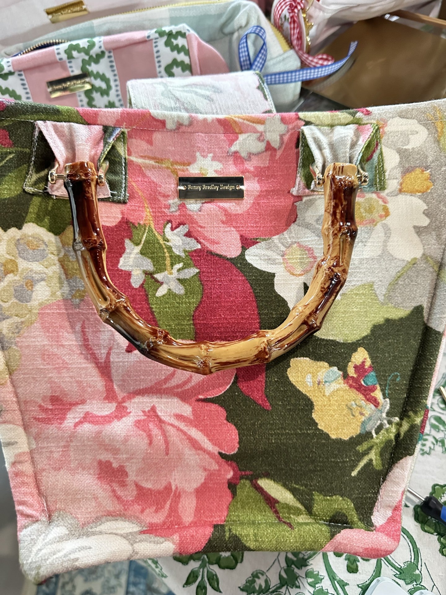 Betty Bucket Bag