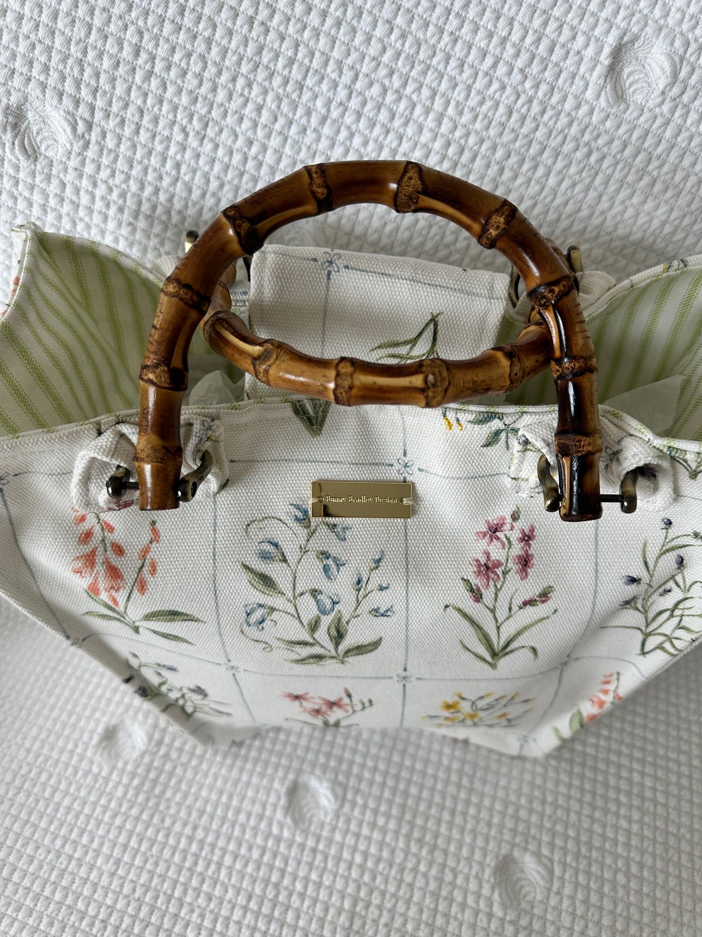 Betty Bucket Bag